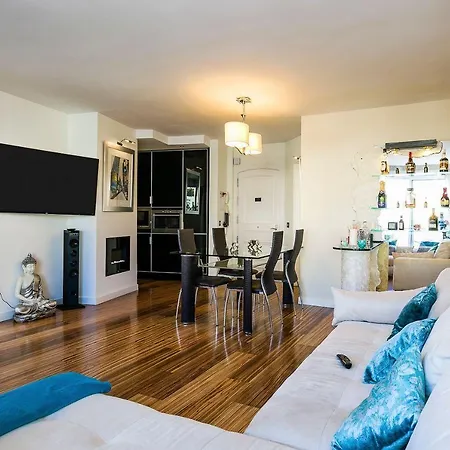 Luxury In Marina Benalmadena